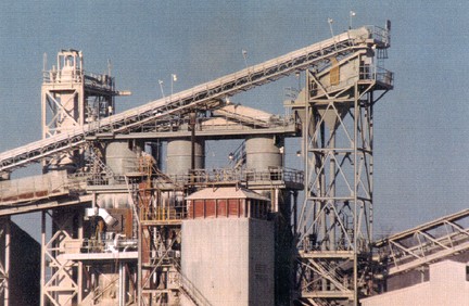 Ancienne installation industrielle vue d’ensemble